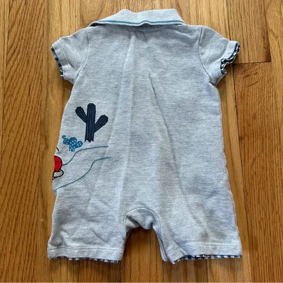 Disney Baby by The Disney Store Mickey and Pluto onesie size 0-3 months - Picture 12 of 12